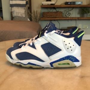 Jordan 6 ghost green retro low